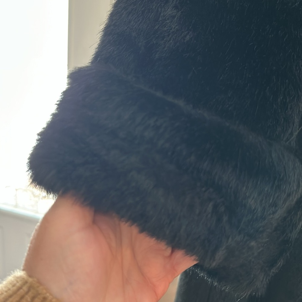 Fun Fur - Picture 3 of 8
